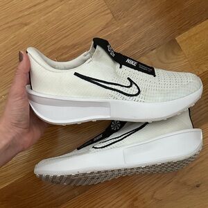 Nike Interact Run Slip-On Sneakers Size 9.5